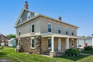 5 N Second St, Mount Wolf, PA 17347 - Photo 3