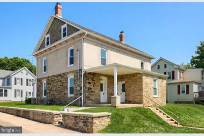 5 N 2nd Street, Mount Wolf, PA 17347 - Photo 7