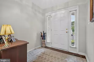 2394 E Slater Hill Ln E, York, PA 17406 - Photo 15