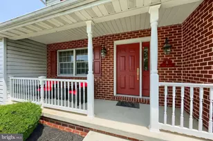 716 Ash Dr, Hanover, PA 17331 - Photo 3