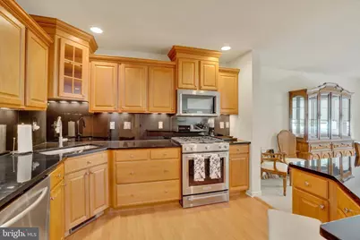 141 Fountain Drive, York, PA 17402 - Photo 9