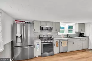 2040 Grandview Rd, Hanover, PA 17331 - Photo 7