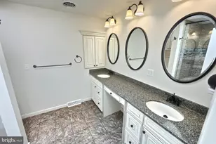 301 School St, York, PA 17402 - Photo 37