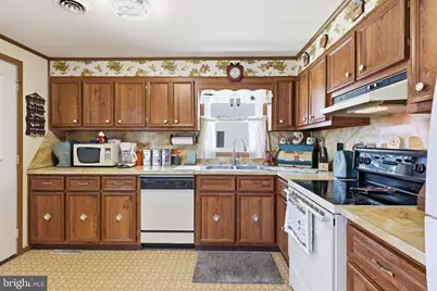 5413 Waltersdorff Road, Spring Grove, PA 17362 - Photo 9