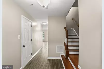 806 Blossom Drive, Hanover, PA 17331 - Photo 5