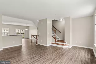 806 Blossom Dr, Hanover, PA 17331 - Photo 17