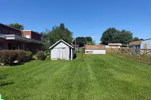 8 York St, Spring Grove, PA 17362 - Photo 15