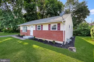 3807 N Sylvan Dr, York, PA 17402 - Photo 5