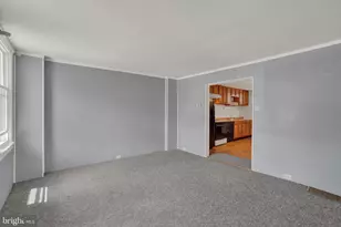 943 E King St, York, PA 17403 - Photo 5