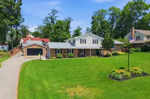 2329 Fairway Dr, York, PA 17408 - Photo 5