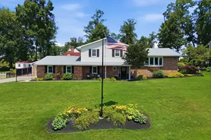2329 Fairway Dr, York, PA 17408 - Photo 3