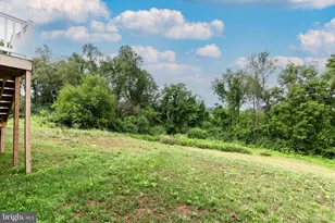 225 Holstein Dr, Hanover, PA 17331 - Photo 11