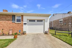 347 George St, Hanover, PA 17331 - Photo 3