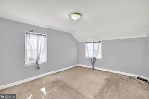 1123 E Poplar St, York, PA 17403 - Photo 13
