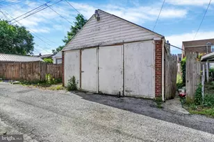 1123 E Poplar St, York, PA 17403 - Photo 23