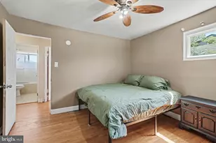 2410 Berkshire Ln, Dover, PA 17315 - Photo 11