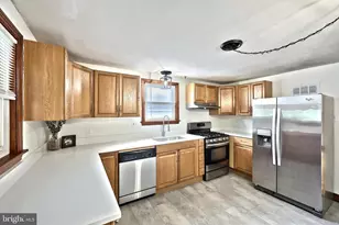 1108 S Albemarle St, York, PA 17403 - Photo 9