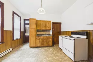 719 W King St, York, PA 17401 - Photo 5