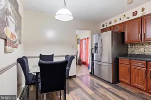 2708 Sunset Ln, York, PA 17408 - Photo 9