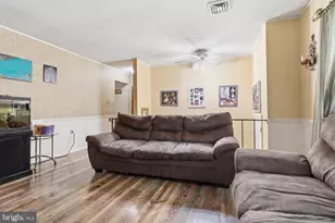 2708 Sunset Ln, York, PA 17408 - Photo 9