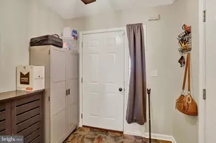 320 Fisher Dr, East York, PA 17402 - Photo 5