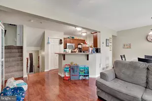 320 Fisher Dr, East York, PA 17402 - Photo 13