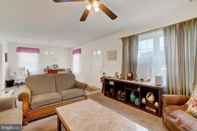 1010 Village Way #1010, York, PA 17404 - Photo 7