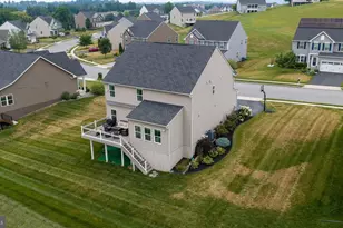 1229 Copper Beech Dr, York, PA 17403 - Photo 47