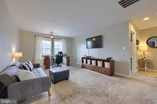1229 Copper Beech Dr, York, PA 17403 - Photo 37