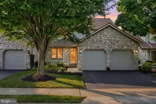 2632 Fairway Dr, York, PA 17402 - Photo 1