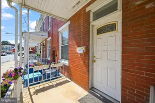 1039 W Poplar St, York, PA 17404 - Photo 3