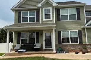 250 Callie Dr, York, PA 17404 - Photo 1