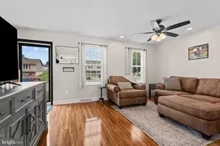 1240 Wanda Dr, Hanover, PA 17331 - Photo 5