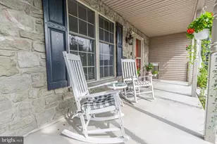 255 Hedgewick Ln, Wrightsville, PA 17368 - Photo 7