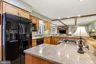801 Mountain Ct, Hanover, PA 17331 - Photo 23