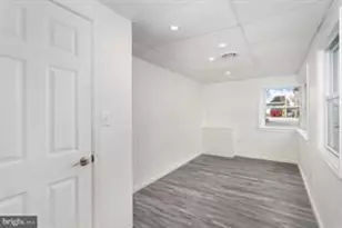 1880 W Market St, York, PA 17404 - Photo 35