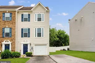 707 Spencer Dr, Hanover, PA 17331 - Photo 1
