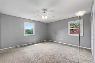 439 Valley Rd, York, PA 17407 - Photo 15