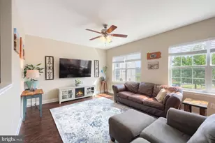 2432 Schultz Way, York, PA 17402 - Photo 13
