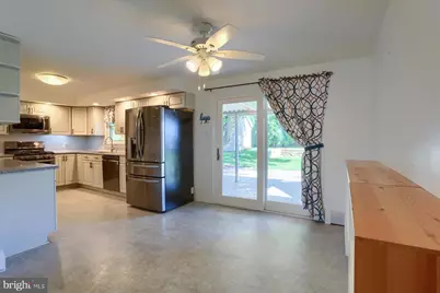 101 Raypaula Drive, Shrewsbury, PA 17361 - Photo 7