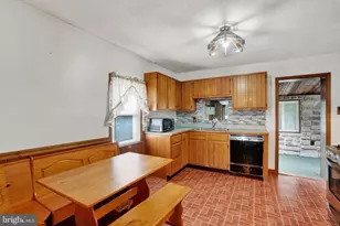 2690 Clearview Dr, York, PA 17404 - Photo 7