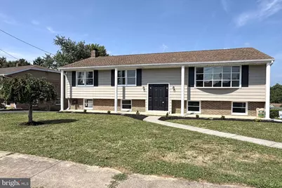 7 Crestline Drive, Manchester, PA 17345 - Photo 1