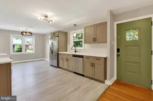 2166 Ridgewood Rd, York, PA 17406 - Photo 5