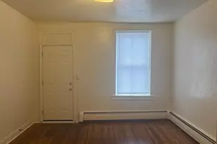 131 E Maple St, York, PA 17401 - Photo 3