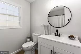 29 Colonial Dr, Hanover, PA 17331 - Photo 21