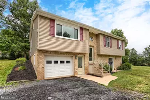 30 Wester Lau Dr, Dillsburg, PA 17019 - Photo 3
