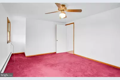 811 Greenbriar Road, York, PA 17404 - Photo 35