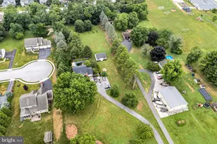 811 Greenbriar Rd, York, PA 17404 - Photo 43