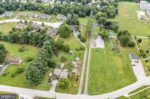 811 Greenbriar Rd, York, PA 17404 - Photo 7