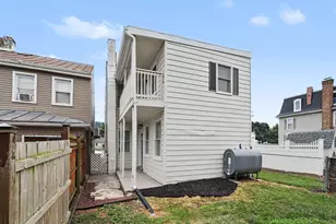 19 S York St, Etters, PA 17319 - Photo 25
